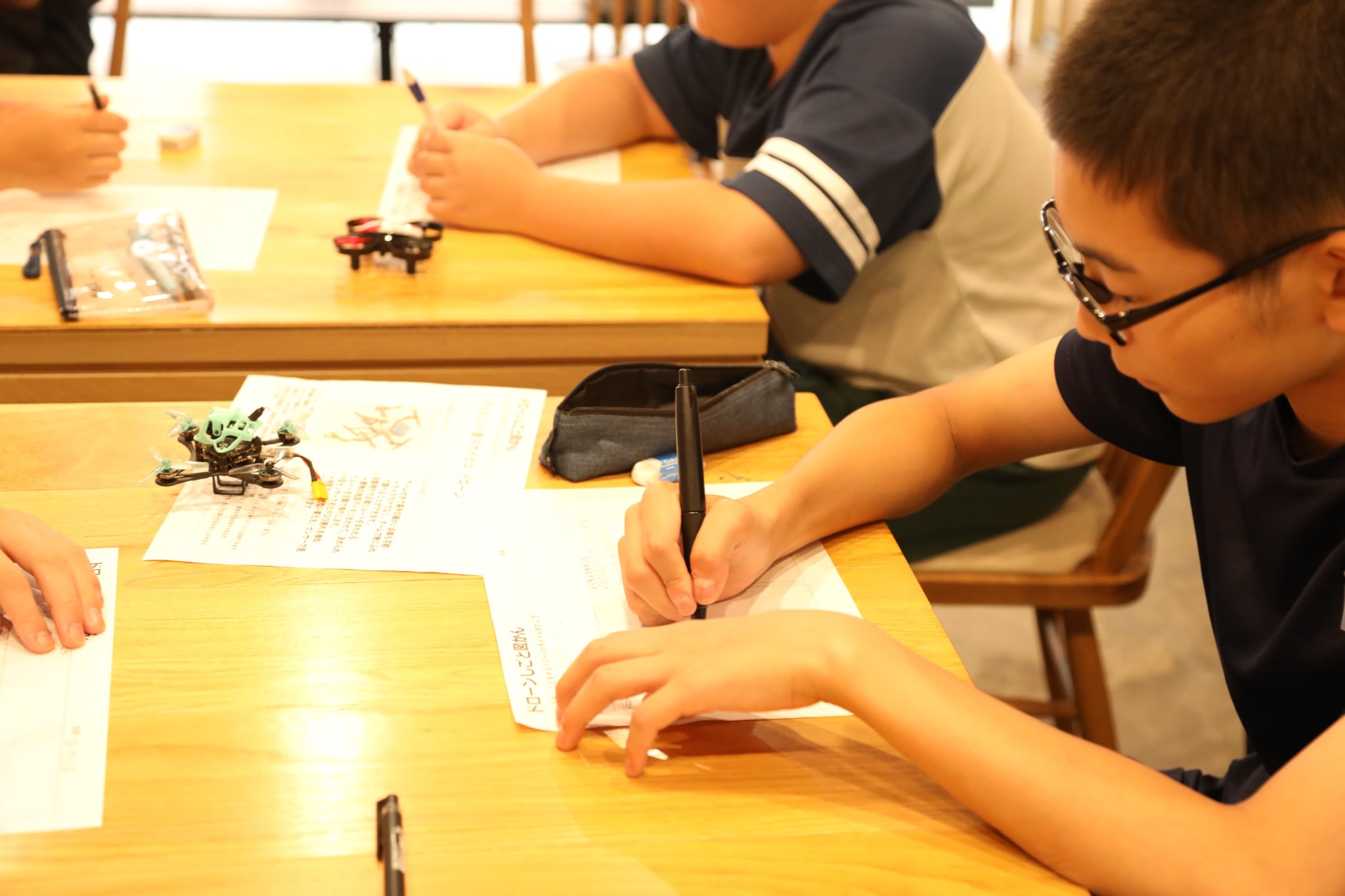 ドローン図鑑作成